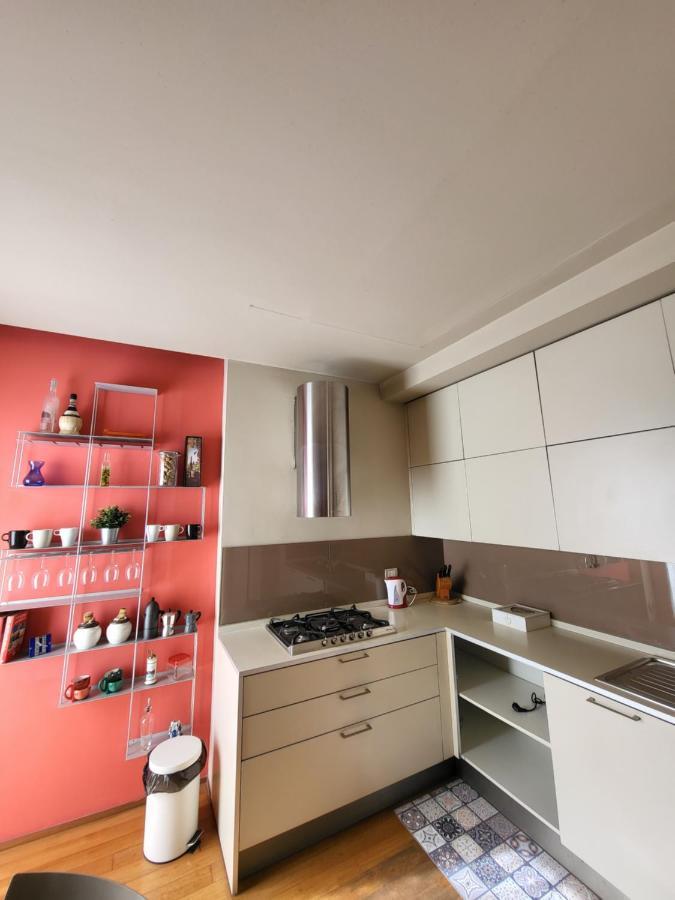 Greige Apartment Специя Екстериор снимка